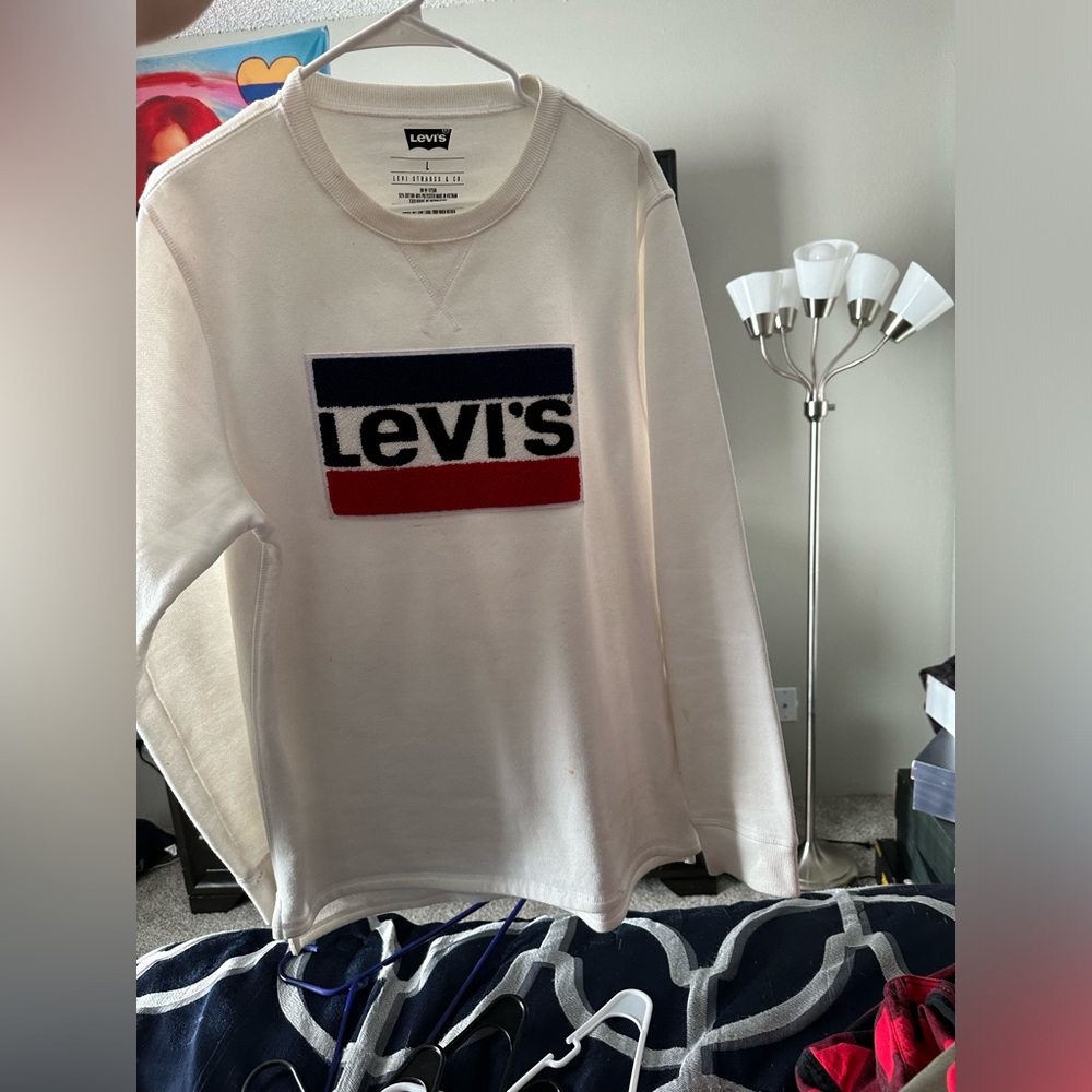 Majority M or L if interested DM